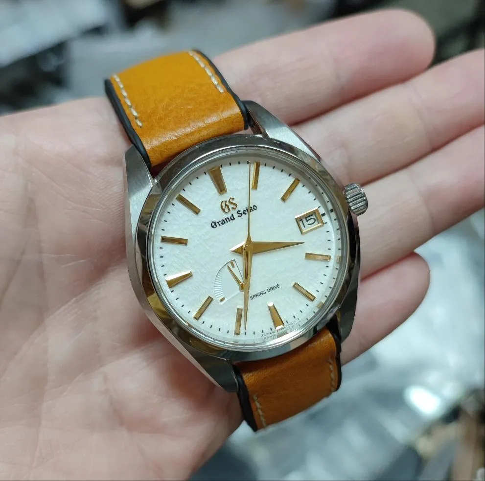 18mm, 20mm, 22mm Yellow Italian Calf Leather Rubber Watch Strap