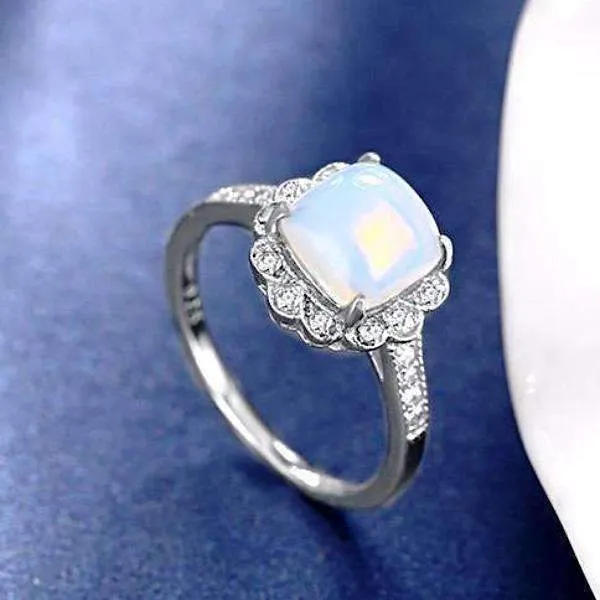 Cabochon White Opal Cz Sterling Silver Ring for Woman