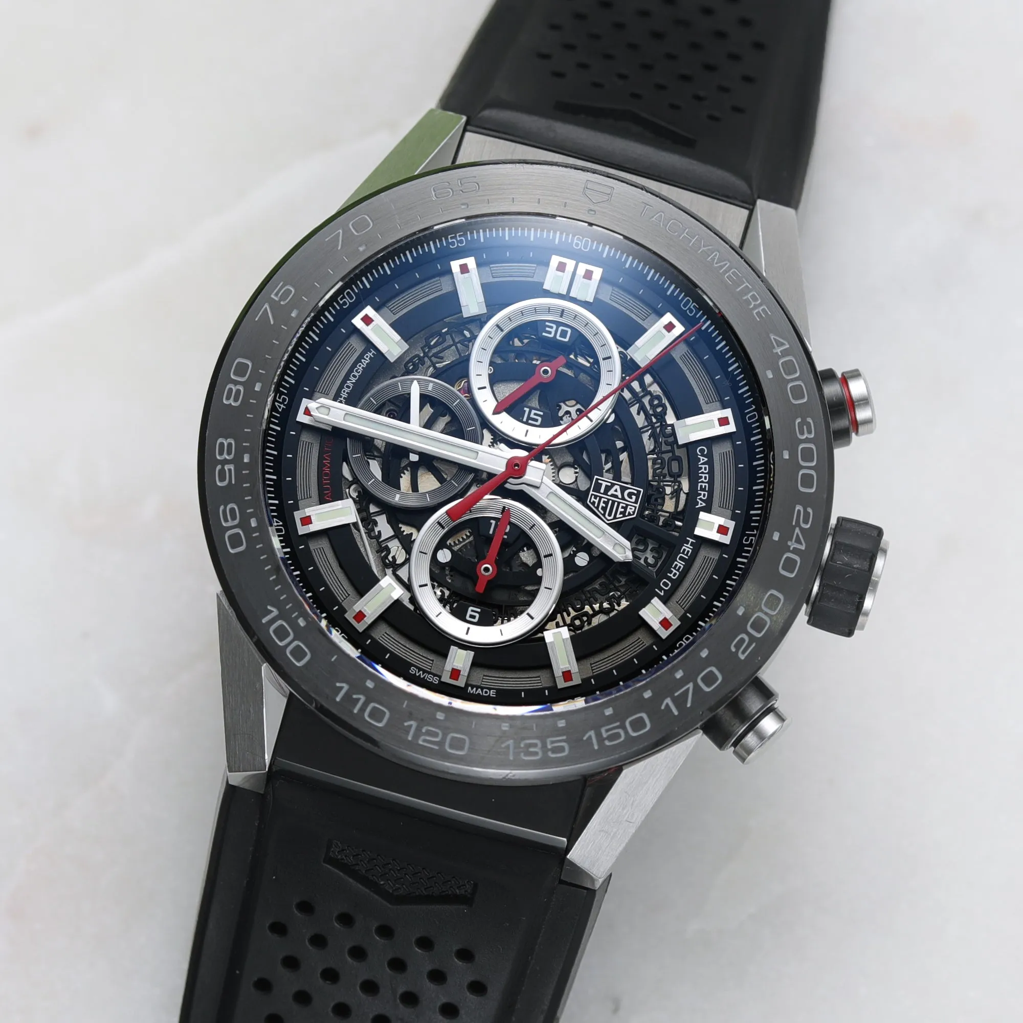 Carrera -  Skeleton