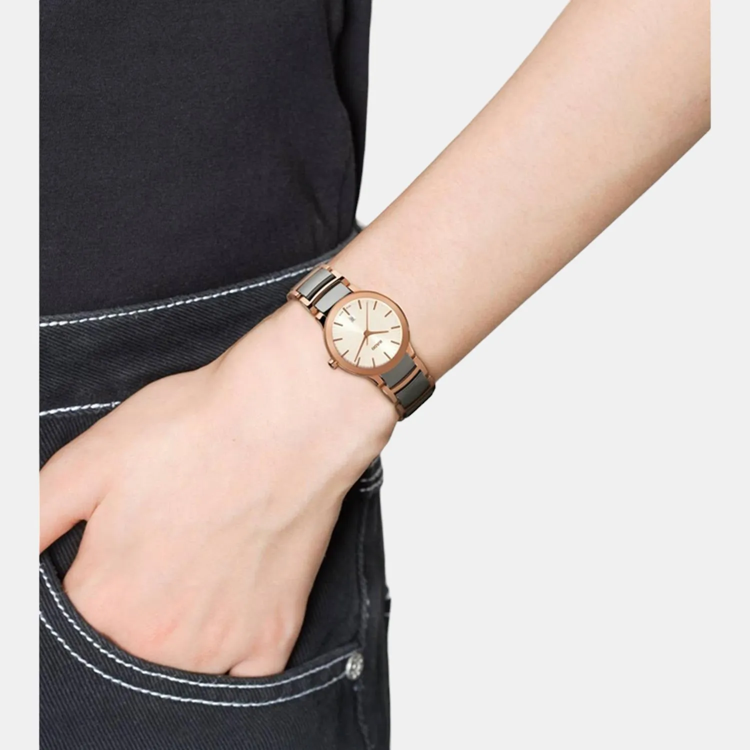 Centrix Women Analog Stainless Steel Watch R30555022