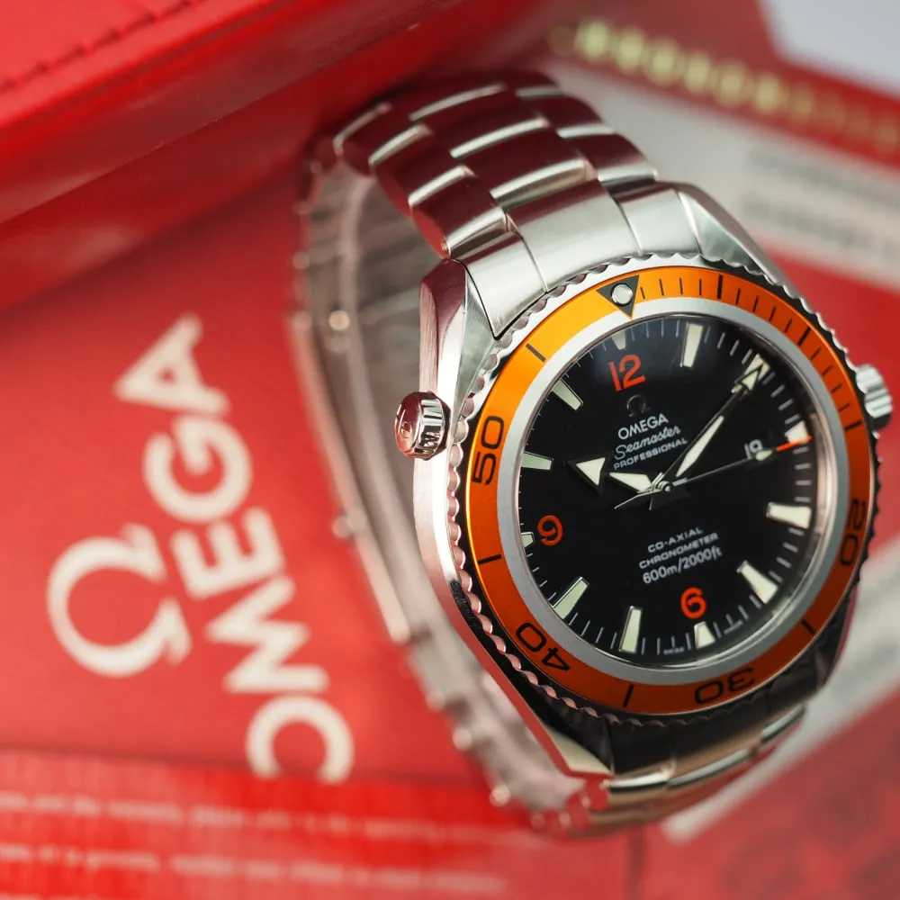 Omega Seamaster Planet Ocean 22085000 (2010)