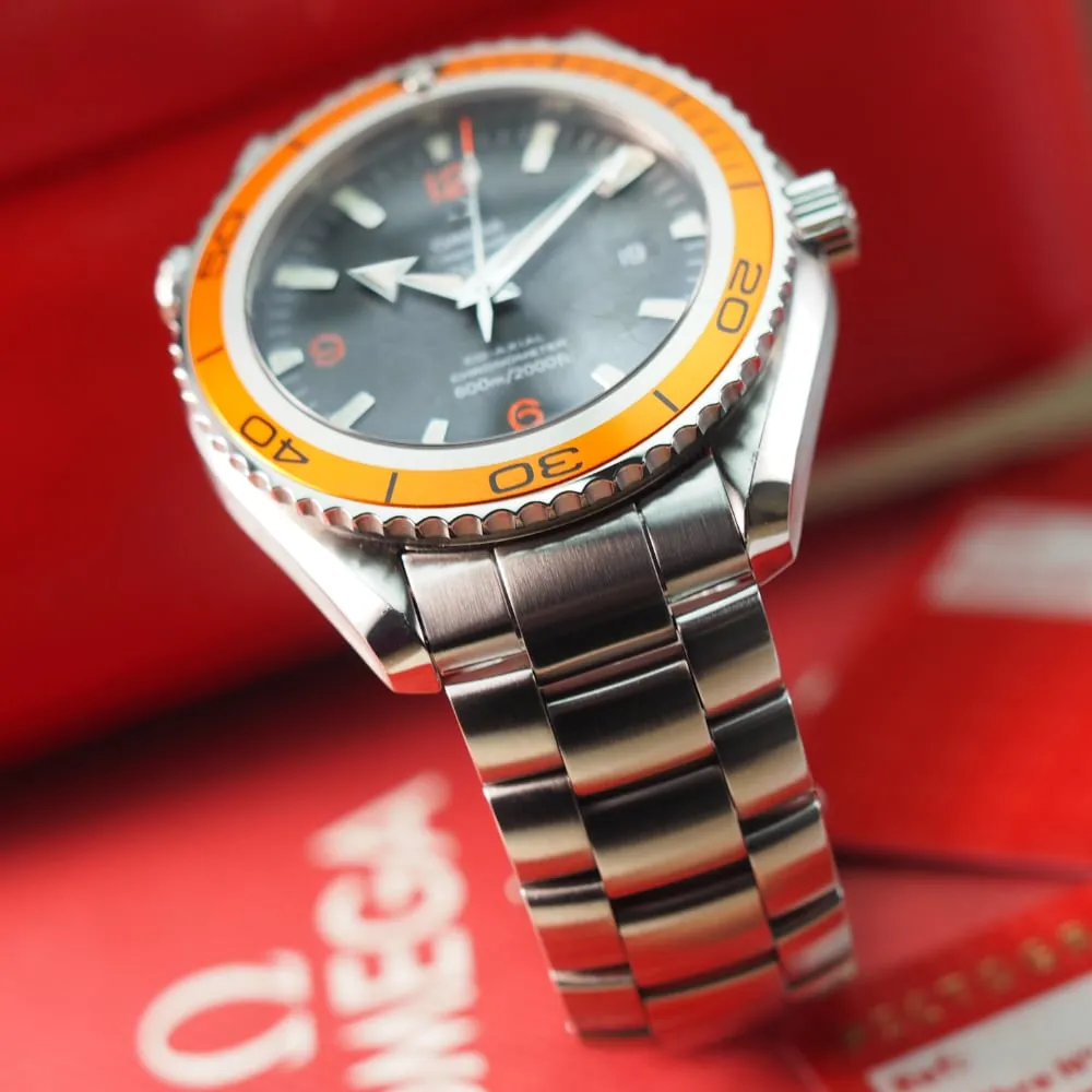 Omega Seamaster Planet Ocean 22085000 (2010)