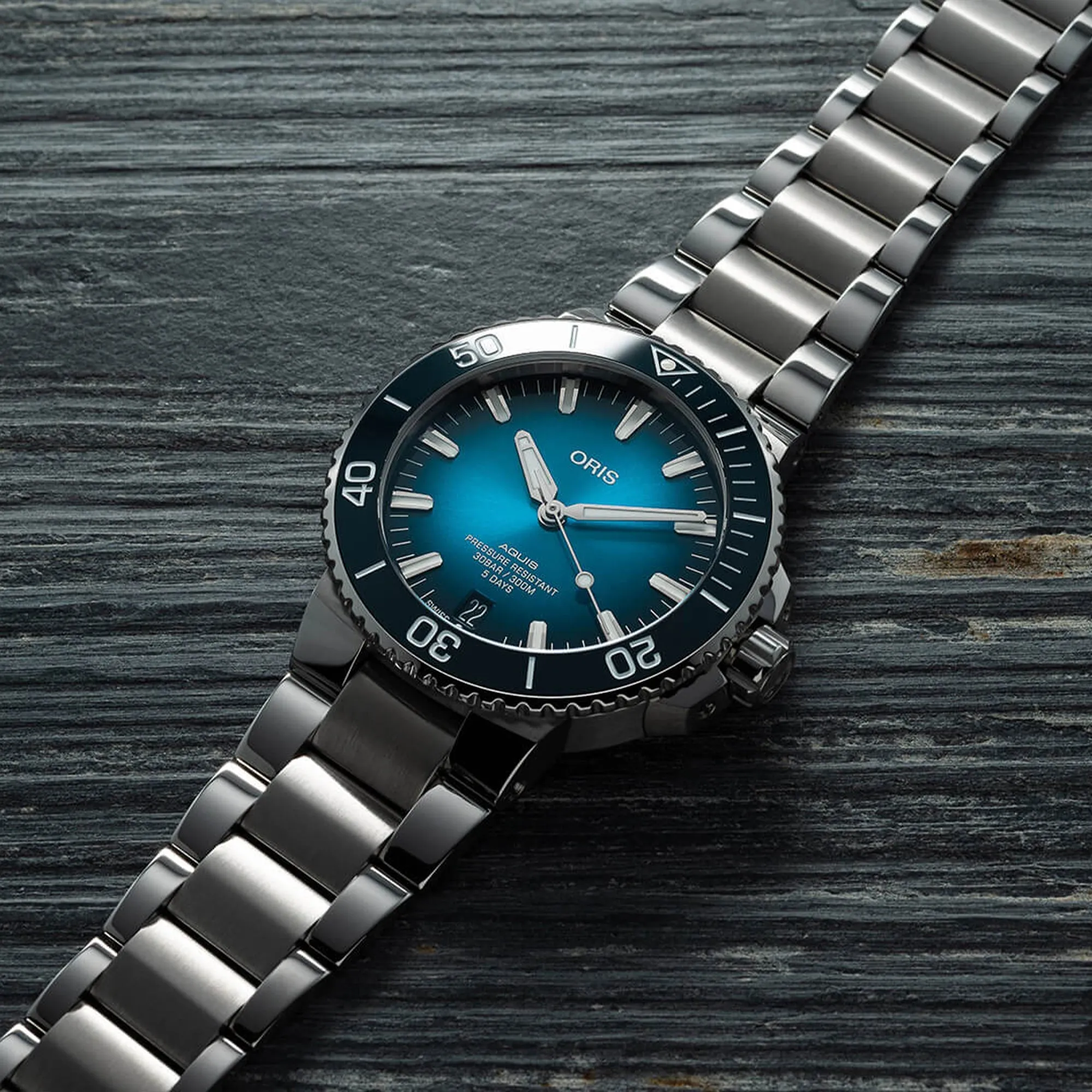 Oris - Aquis Date Cal. 400 Blue 43.5mm