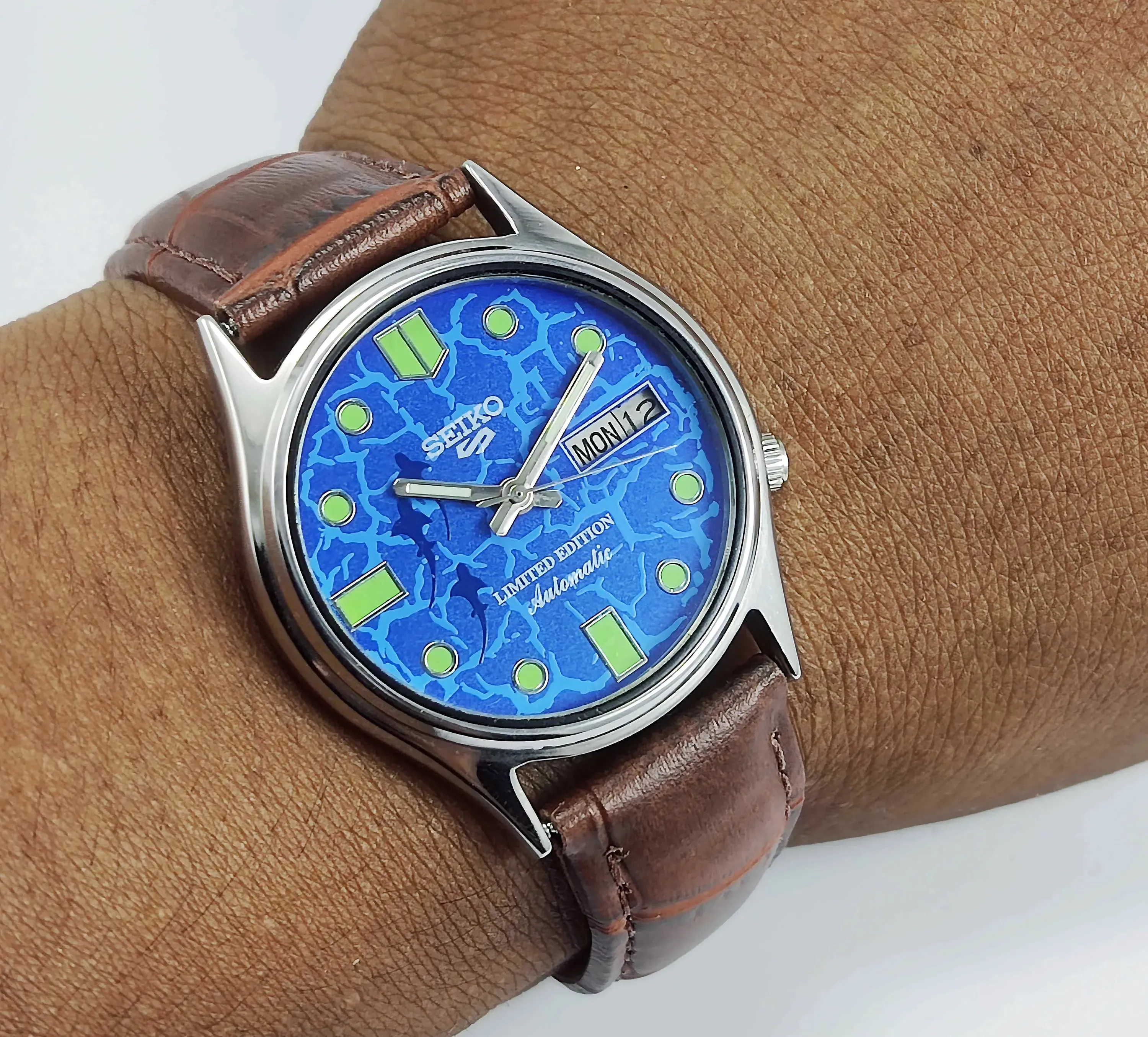 Seiko 5 Automatic-7009A Analog 17 Jewels Analog Day Date Blue Dial Men's Mechanical Watch