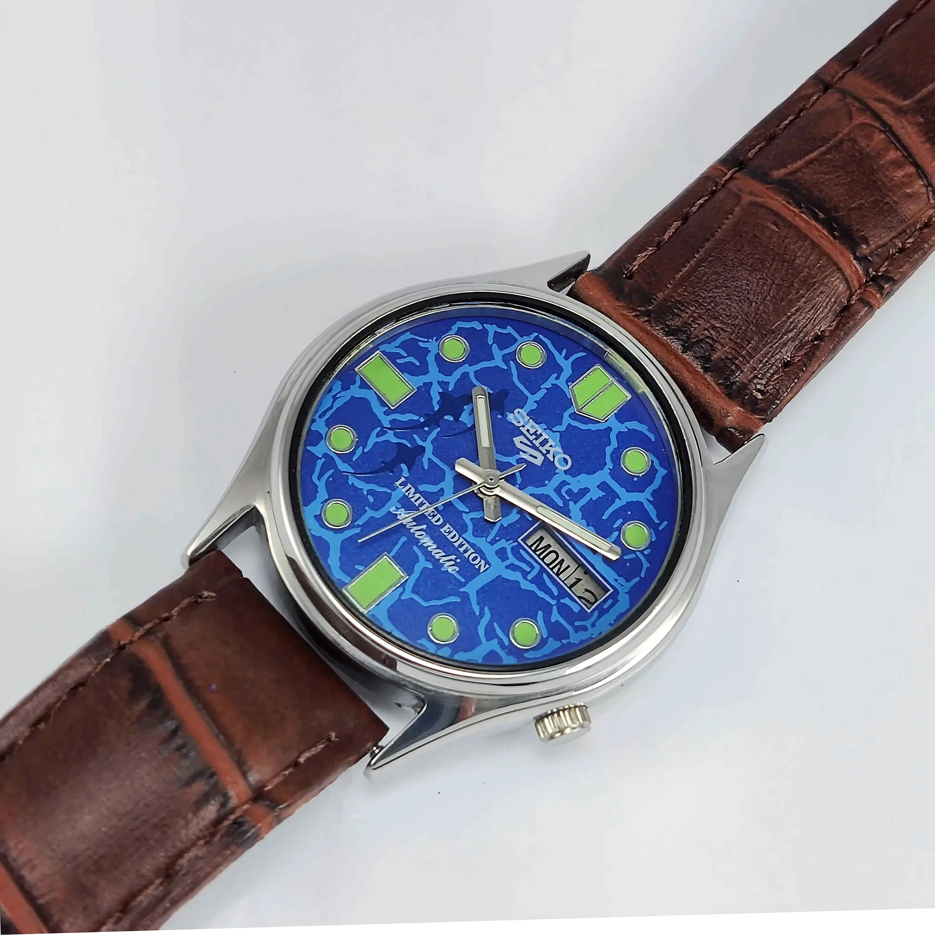 Seiko 5 Automatic-7009A Analog 17 Jewels Analog Day Date Blue Dial Men's Mechanical Watch
