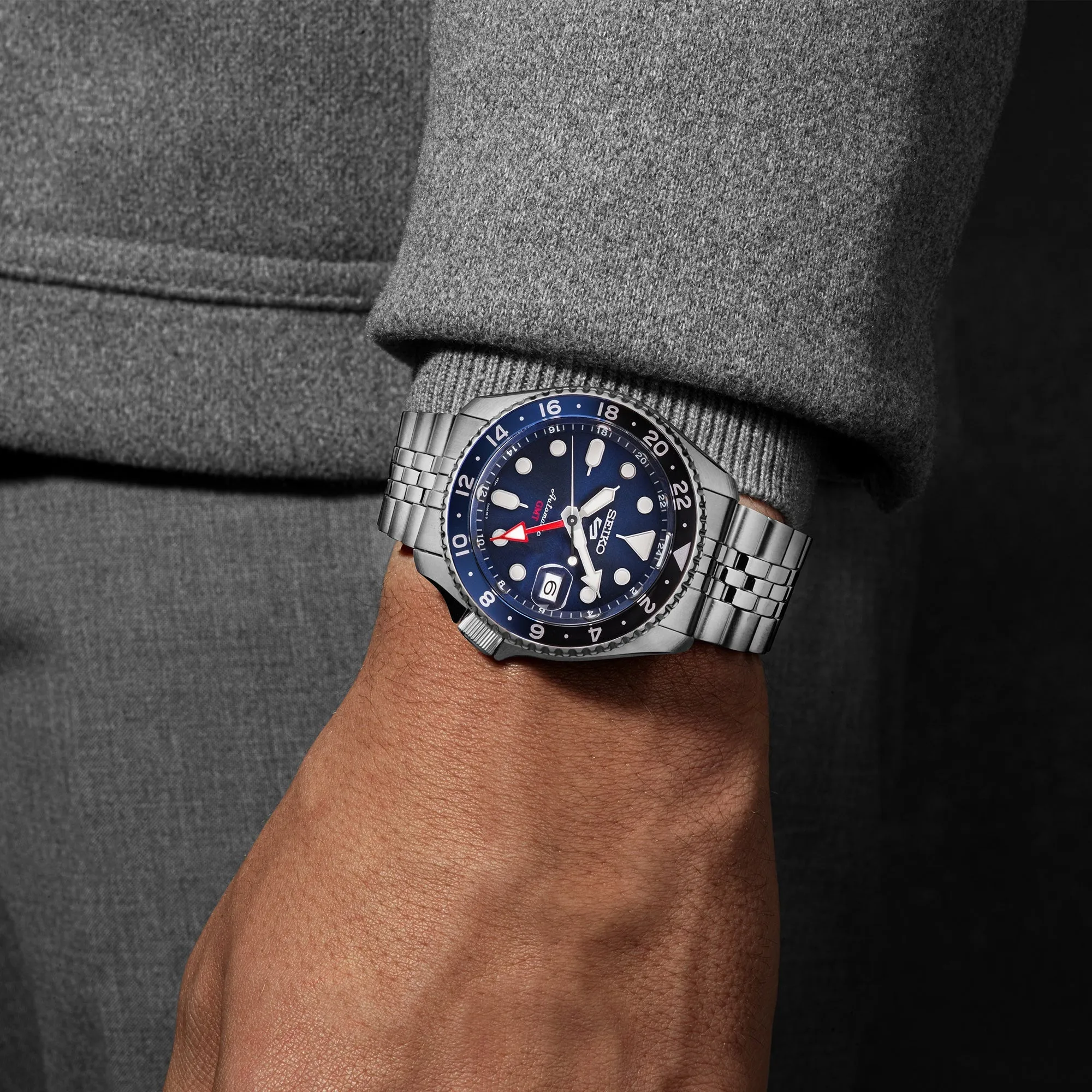 Seiko 5 Sport - Automatic 'Blueberry' GMT