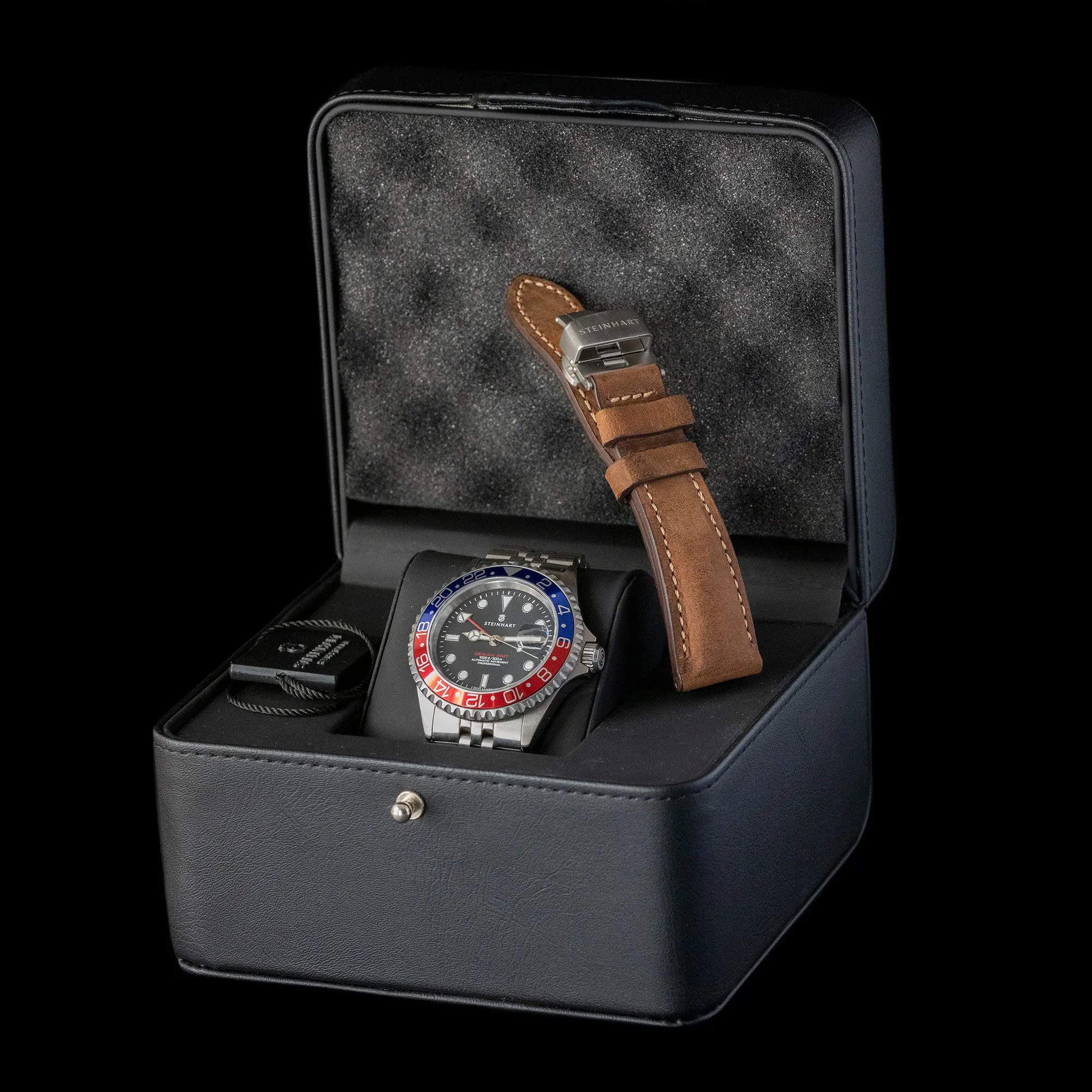 Steinhart - Ocean One 39 GMT "Pepsi"
